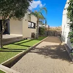 Contemporaine Standing Proche Village Noël Villa