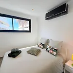 Contemporaine Standing Proche Village Noël Villa