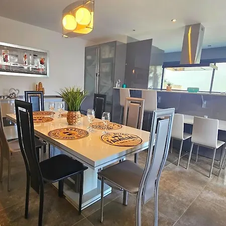 Azura Prestige, A 1 Min & Piscine Le Barcarès