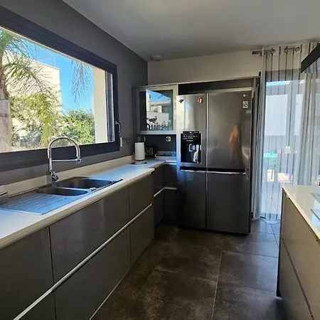 Azura Prestige, A 1 Min & Piscine Villa Le Barcarès