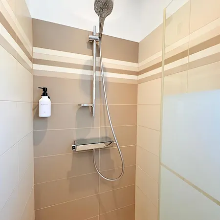 Villa Azura Prestige, A 1 Min & Piscine