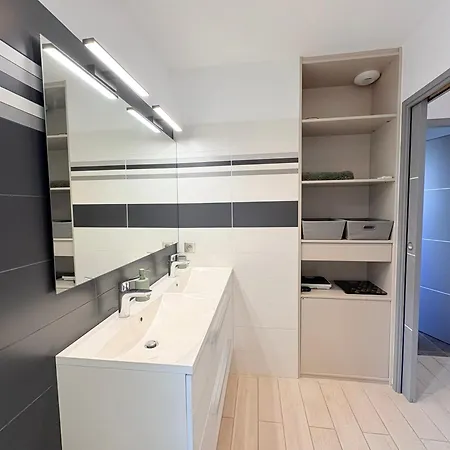 Azura Prestige, A 1 Min & Piscine Villa Le Barcarès