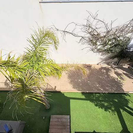 Azura Prestige, A 1 Min & Piscine *