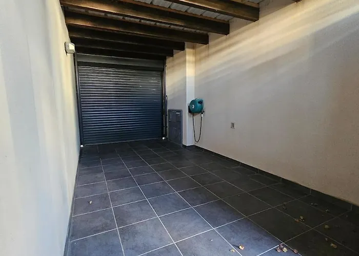 Contemporaine Standing Proche Village Noel Villa Le Barcarès