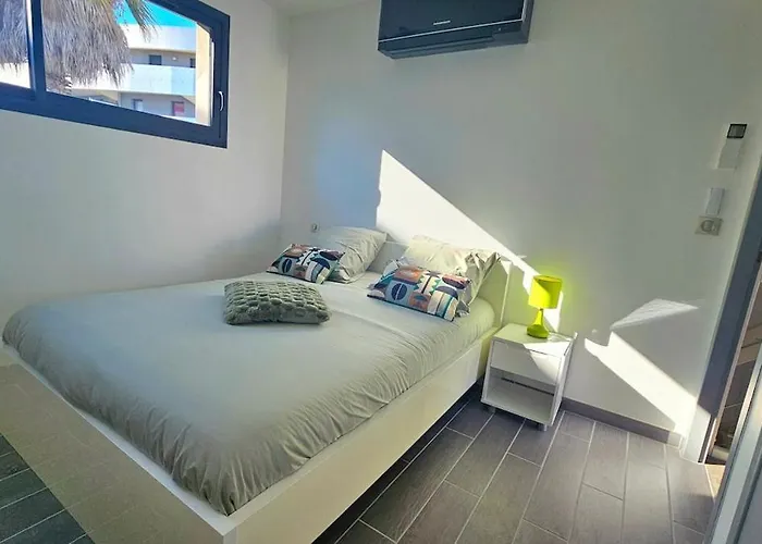 Villa Contemporaine Standing Proche Village Noel